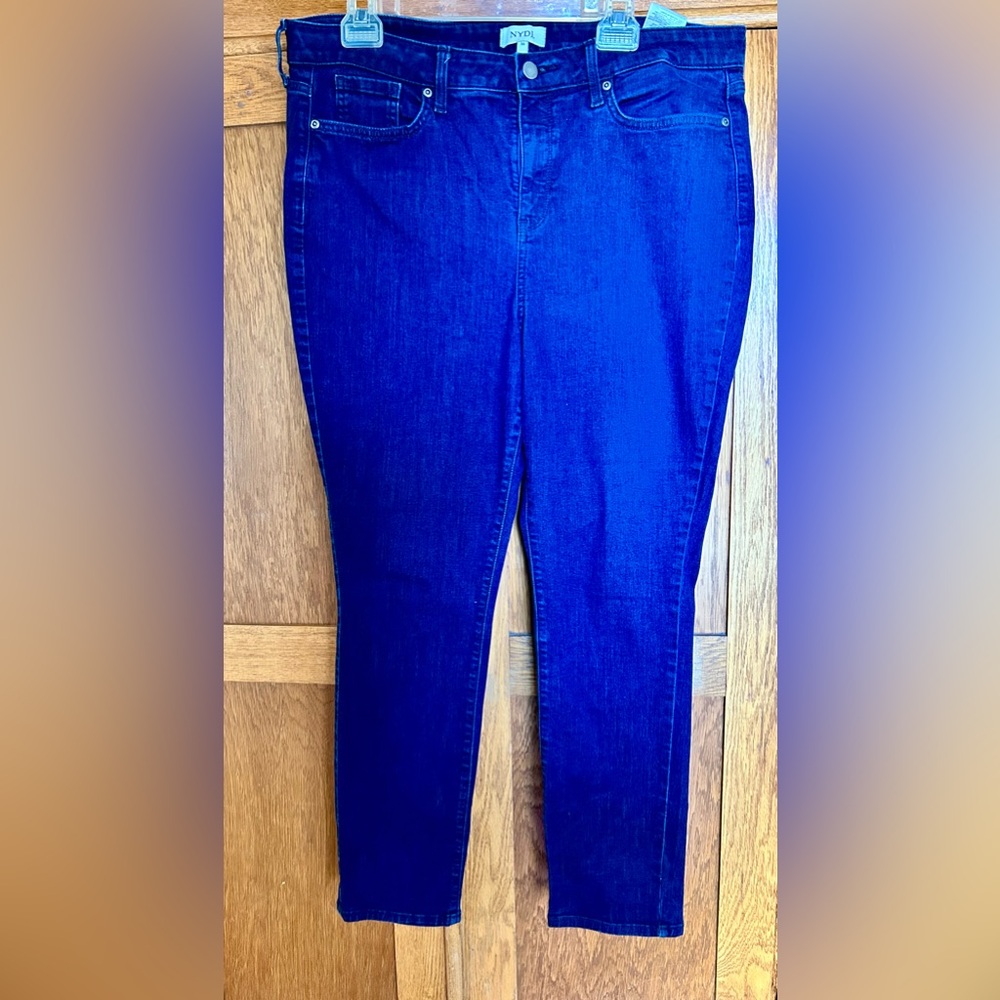 NYJD. Size 16 reg dark wash, great condition straight leg, denim with stretch
